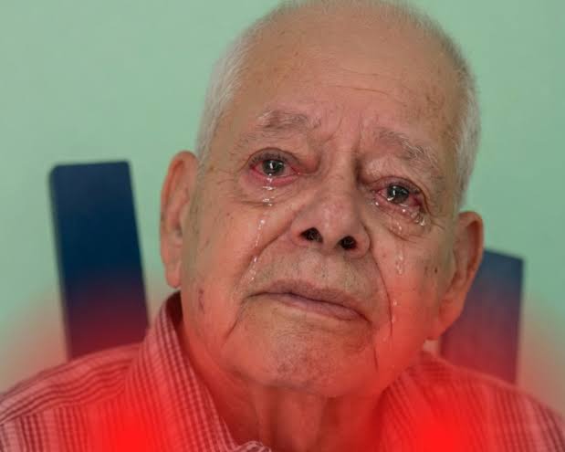 Entre lágrimas y culpas del pasado, a sus 92 años un padre pide ayuda a sus hijas: “No fui el mejor, pero no quiero estar solo” - Santa Marta Al Día