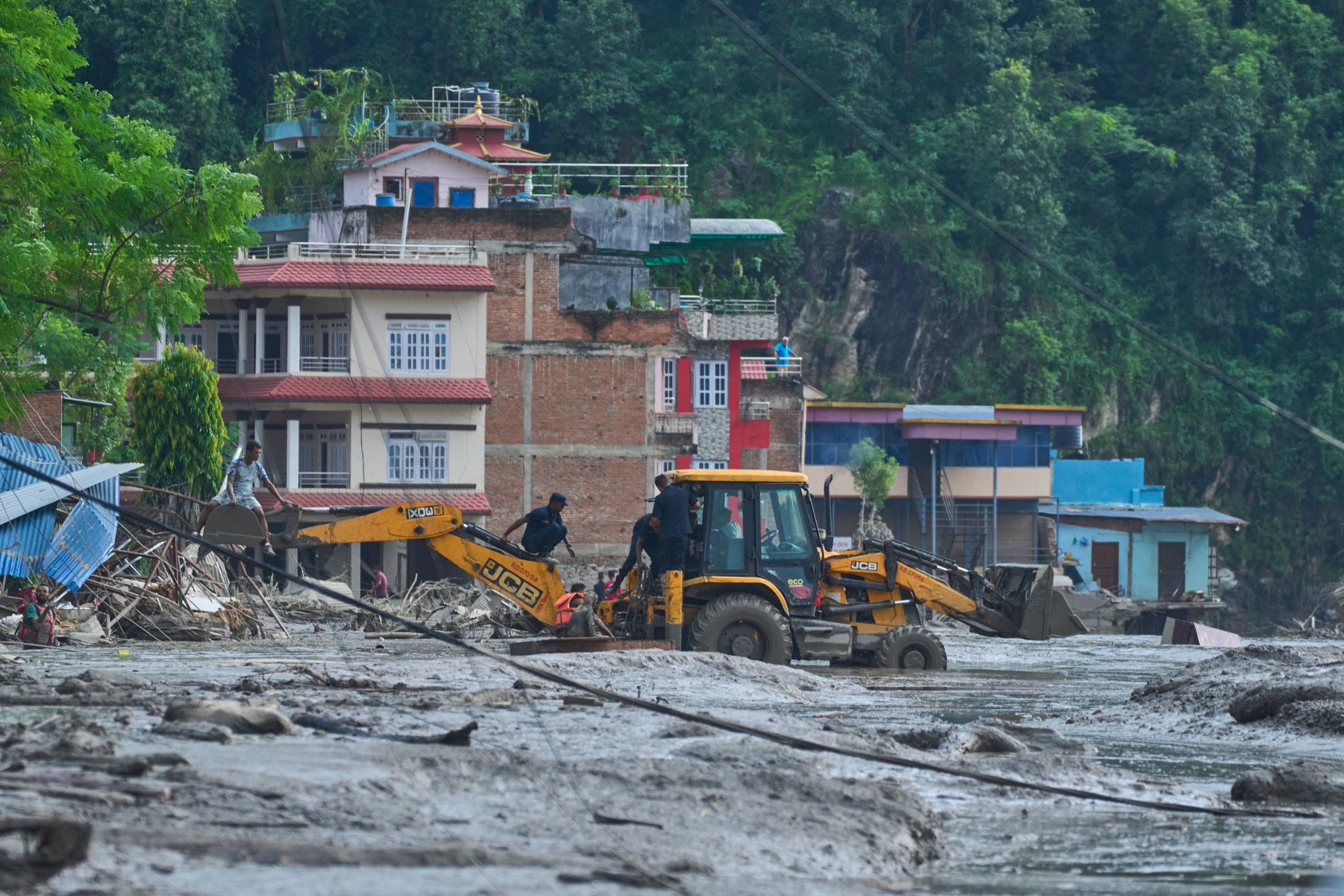 Tragedia en Nepal revive el recuerdo del desastre de Yungay en 1970