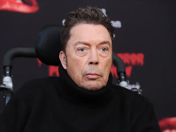 Fallece Tim Curry a los 80 años: detalles sobre su muerte y legado