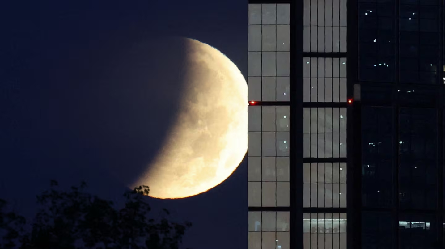 Eclipse Lunar de agosto: Cómo se vivió la Luna de Sangre que impresionó a Argentina