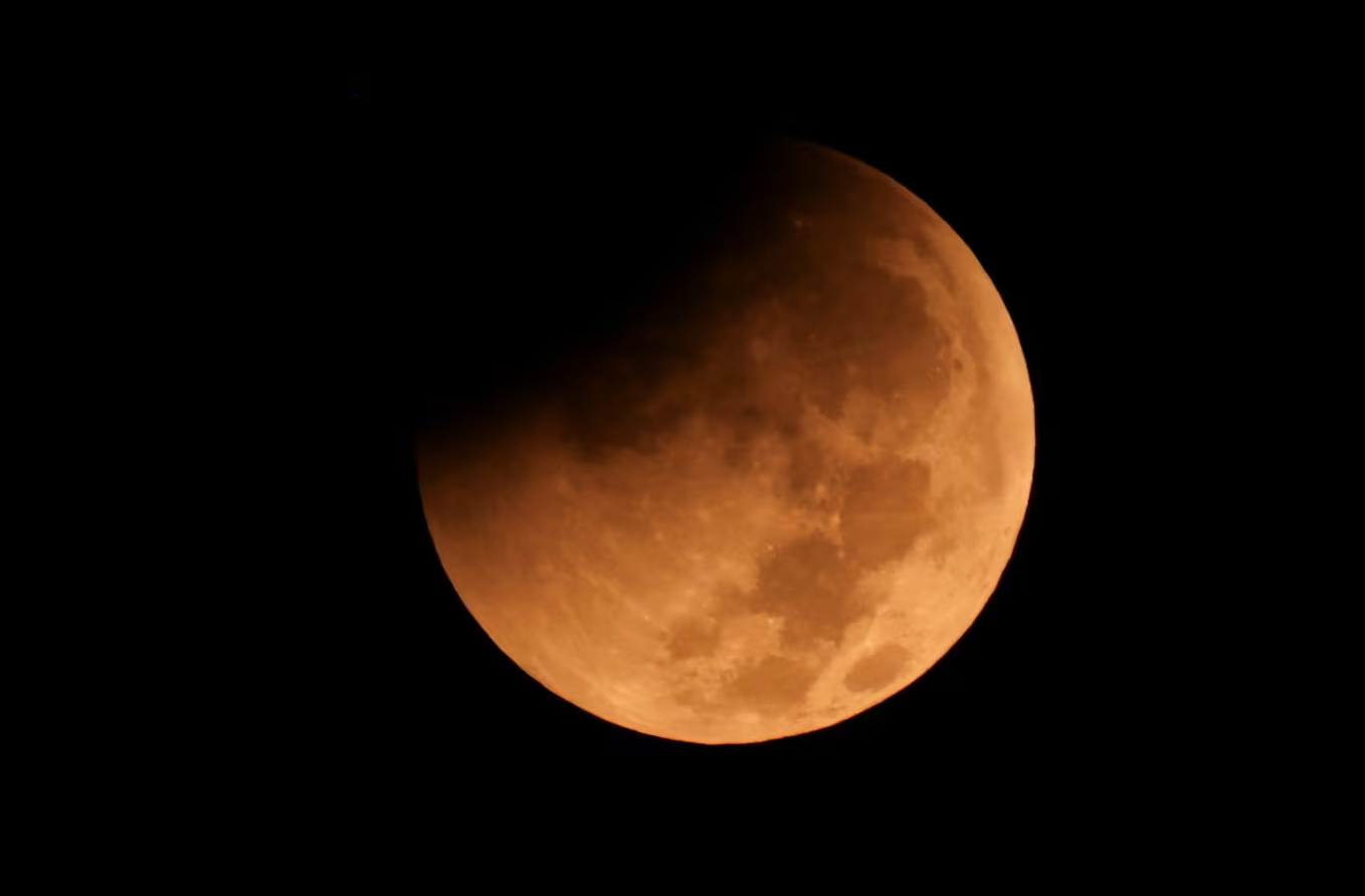 Eclipse Lunar de agosto: Cómo se vivió la Luna de Sangre que impresionó a Argentina