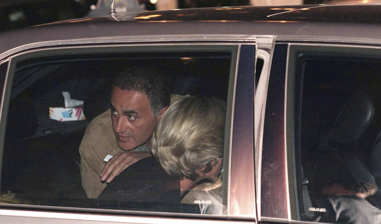 Las imágenes finales de Lady Di en el Ritz: un testimonio silencioso que cobró relevancia histórica